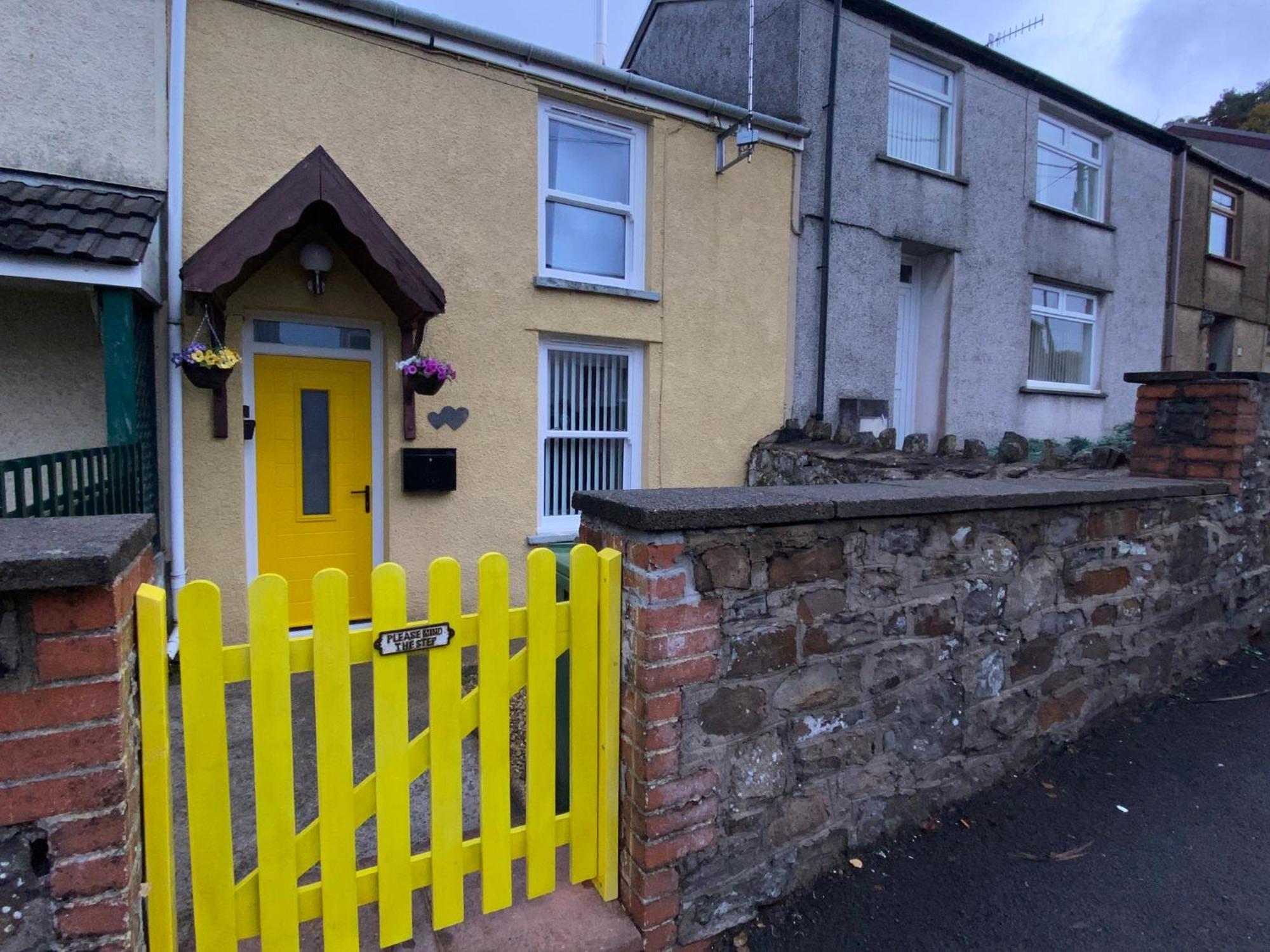 Willa The Cwtch, Log Fire, Sleeps 6, Nr Zip World, Brecon And Bike Park Wales Aberdare Zewnętrze zdjęcie