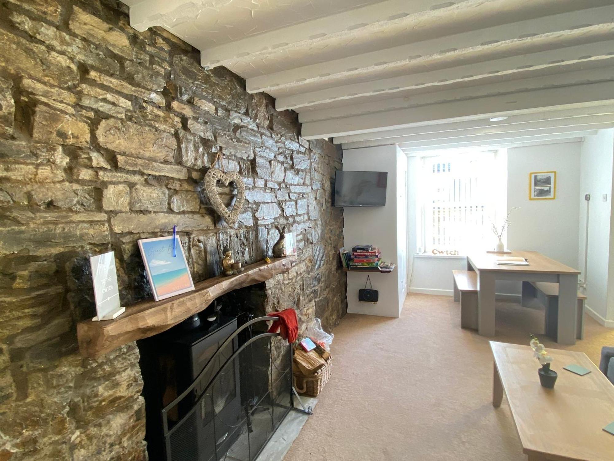 Willa The Cwtch, Log Fire, Sleeps 6, Nr Zip World, Brecon And Bike Park Wales Aberdare Zewnętrze zdjęcie
